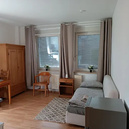 Daire 2 Zimmer Mit Kuechenzeile Und Bad Bochum